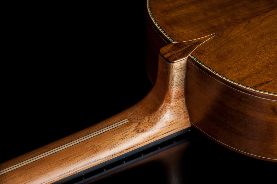 envarizar uma guitarra